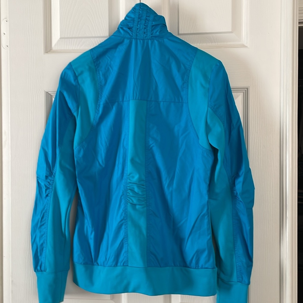 S: Adidas Performance Full Zip Lightweight Windbr… - image 5